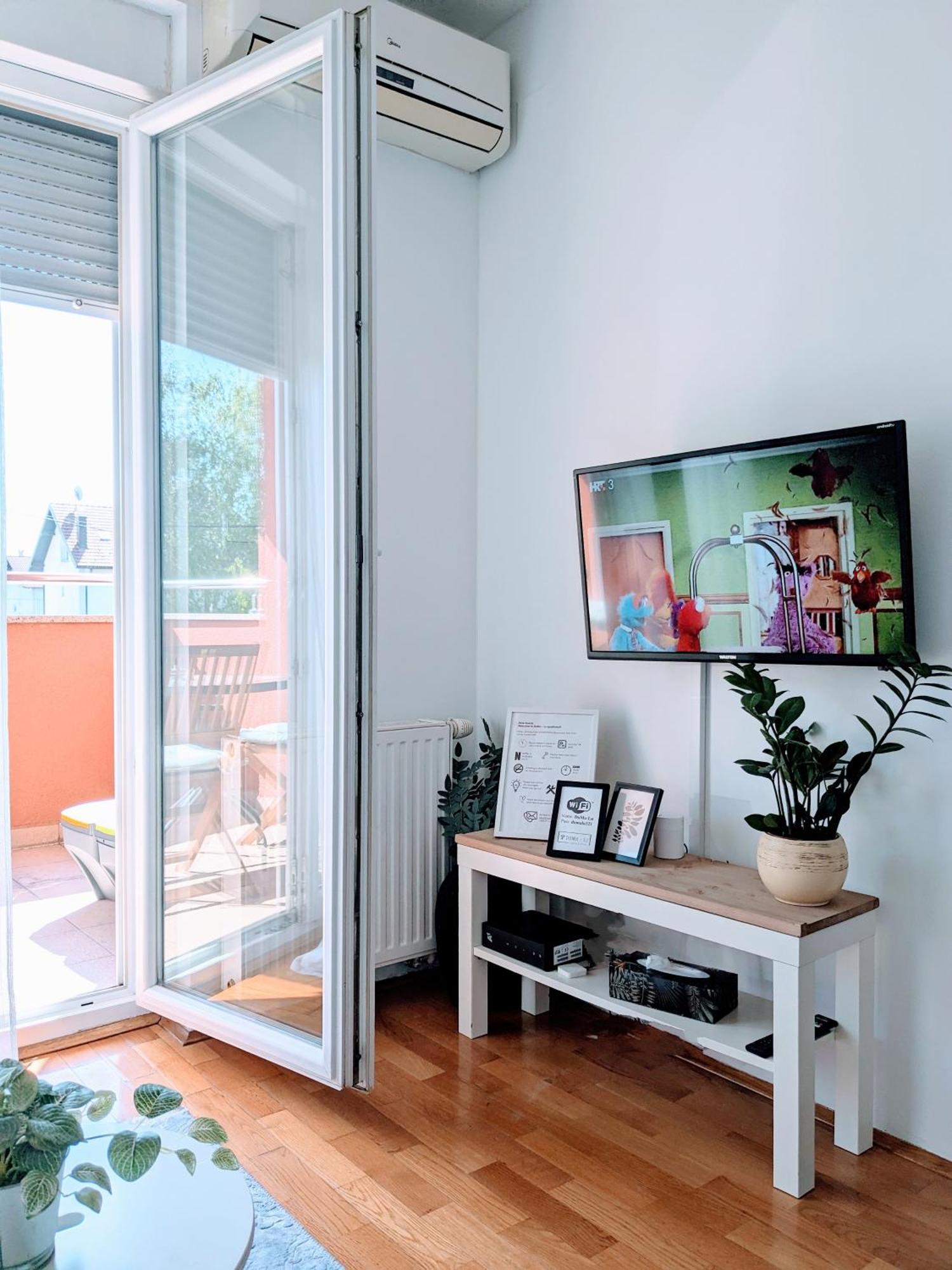 Doma-Lu Apartment-Near Airport And Highway- Free Parking Velika Mlaka Extérieur photo