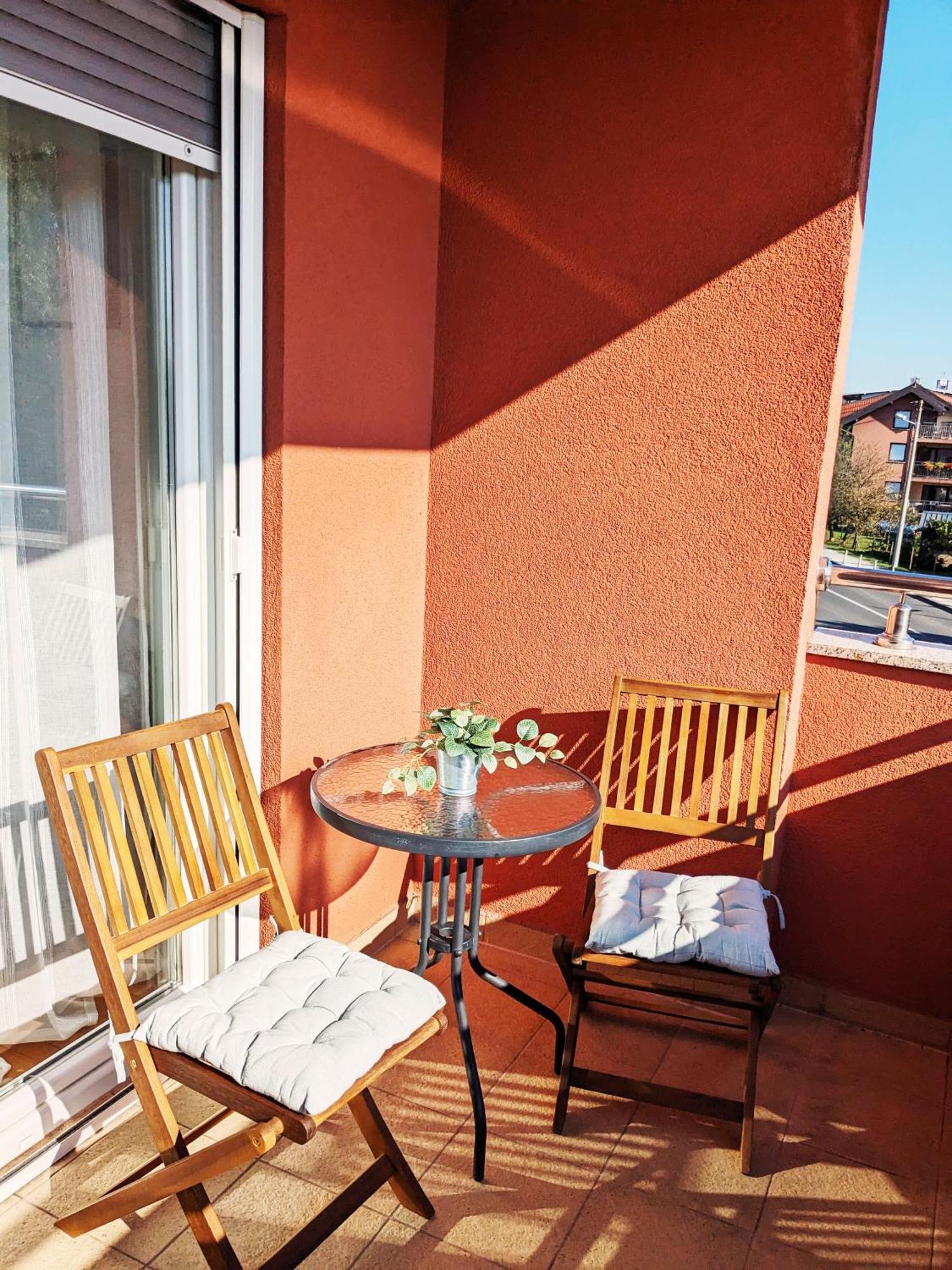 Doma-Lu Apartment-Near Airport And Highway- Free Parking Velika Mlaka Extérieur photo