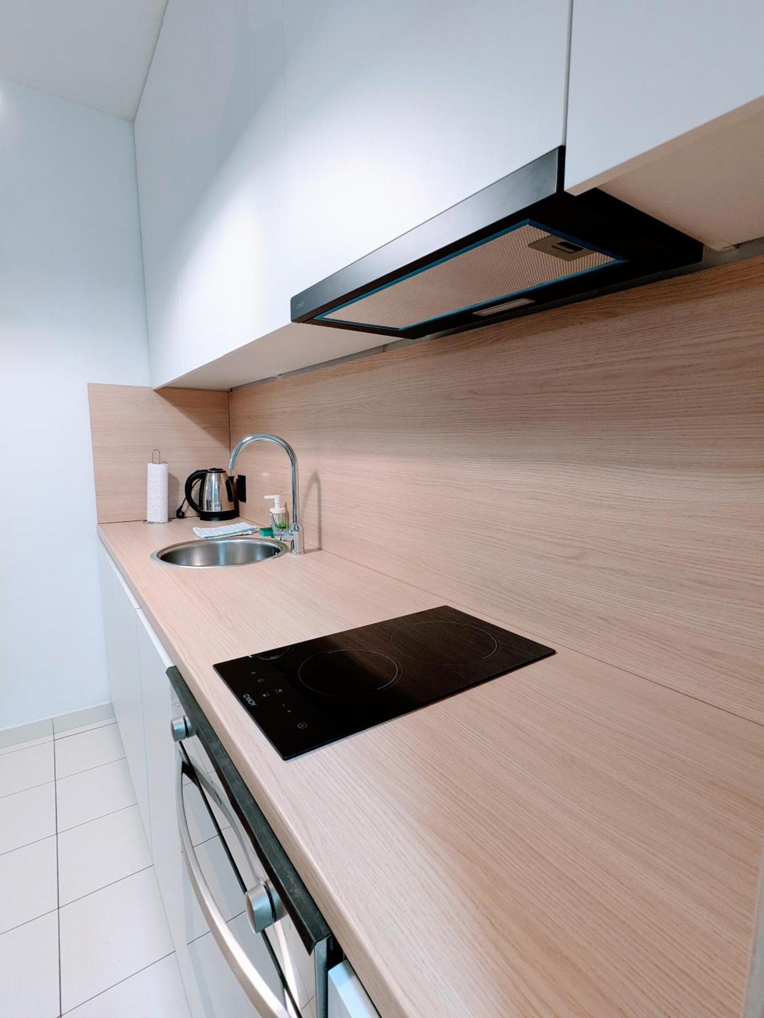Doma-Lu Apartment-Near Airport And Highway- Free Parking Velika Mlaka Extérieur photo